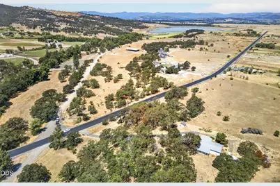 1350 Dry Creek Road, Eagle Point, OR 97524 - Photo 41