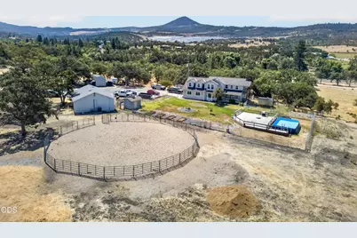 1350 Dry Creek Road, Eagle Point, OR 97524 - Photo 45