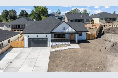 3371 Bryson Way, Medford, OR 97504 - Photo 3