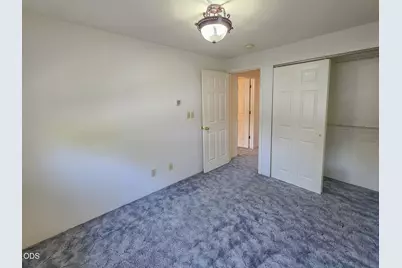 1800 Crater Lake Avenue #12, Medford, OR 97504 - Photo 19