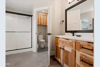 1950 NW Nickernut Court, Redmond, OR 97756 - Photo 15