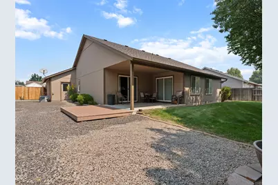 1950 NW Nickernut Court, Redmond, OR 97756 - Photo 21