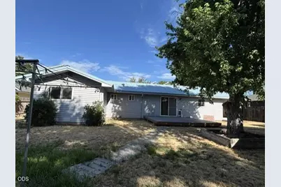 5463 Eastwood Drive, Klamath Falls, OR 97603 - Photo 7
