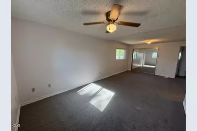 5463 Eastwood Drive, Klamath Falls, OR 97603 - Photo 5