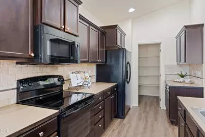 3301 NW Cedar Avenue, Redmond, OR 97756 - Photo 15