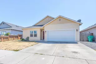 2185 SW Nick Way, Grants Pass, OR 97527 - Photo 3