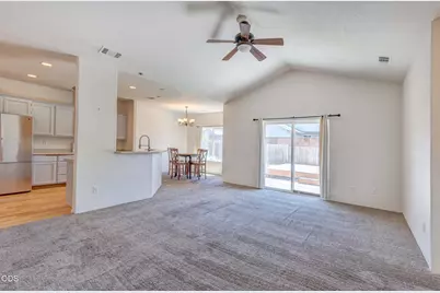 2185 SW Nick Way, Grants Pass, OR 97527 - Photo 5