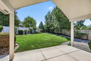 9 Aspen Ct, Eagle Point, OR 97524 - Photo 47