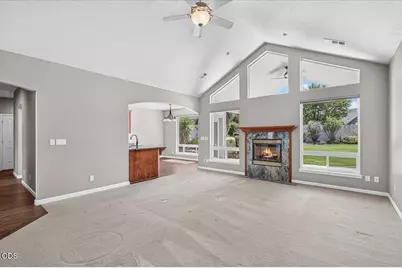 9 Aspen Court, Eagle Point, OR 97524 - Photo 9