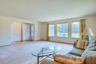 17284 Kingfisher Dr, Bend, OR 97707 - Photo 13