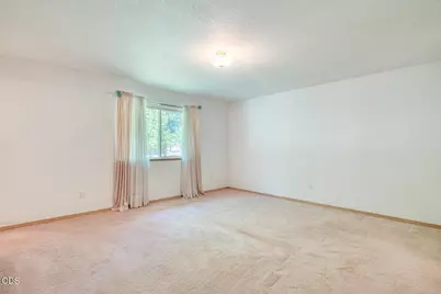17284 Kingfisher Drive, Bend, OR 97707 - Photo 27