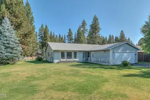 17284 Kingfisher Dr, Bend, OR 97707 - Photo 3