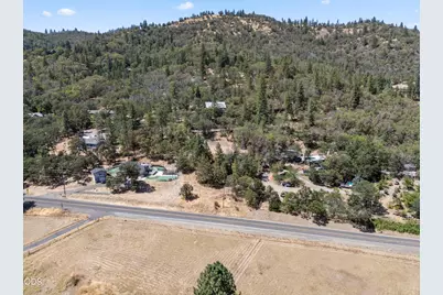 4183 Camino Viejo Road, Medford, OR 97501 - Photo 15