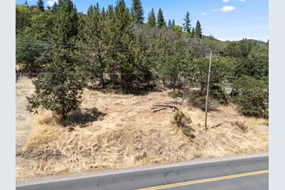 4183 Camino Viejo Road, Medford, OR 97501 - Photo 13