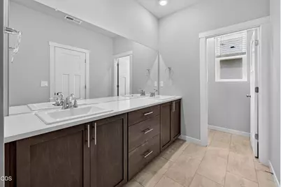 2717 NW 26th Loop North, Redmond, OR 97756 - Photo 17