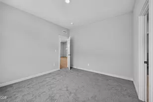 2717 NW 26th Loop N, Redmond, OR 97756 - Photo 11