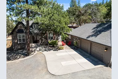 225 Andesite Drive, Jacksonville, OR 97530 - Photo 3
