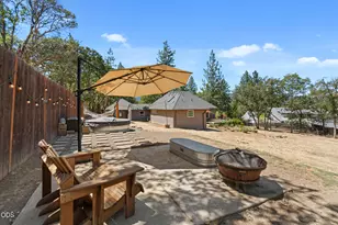225 Andesite Dr, Jacksonville, OR 97530 - Photo 47