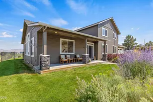 9582 Hill Rd, Klamath Falls, OR 97603 - Photo 3