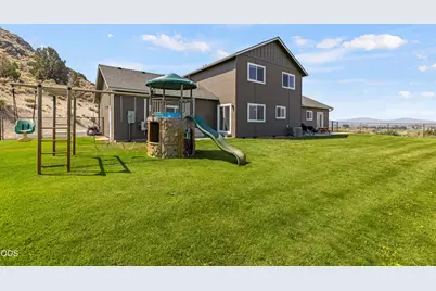 9582 Hill Road, Klamath Falls, OR 97603 - Photo 57