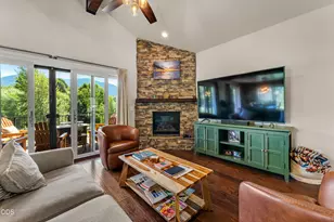 10999 N Applegate Rd, Grants Pass, OR 97527 - Photo 13