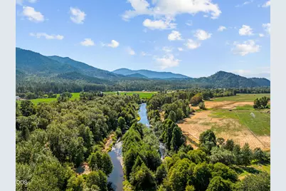 10999 N Applegate Road, Grants Pass, OR 97527 - Photo 5