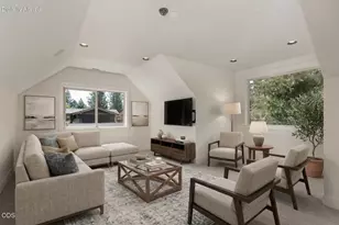 2425 NW Lemhi Pass Dr, Bend, OR 97703 - Photo 31