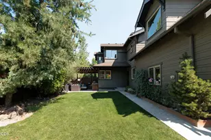 2425 NW Lemhi Pass Dr, Bend, OR 97703 - Photo 31