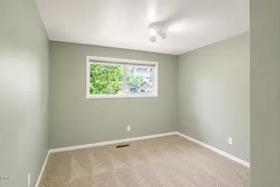 2840 Alameda Street, Medford, OR 97504 - Photo 13