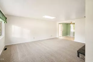 2840 Alameda St, Medford, OR 97504 - Photo 5