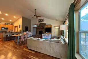 749 NW 8th St, Redmond, OR 97756 - Photo 17
