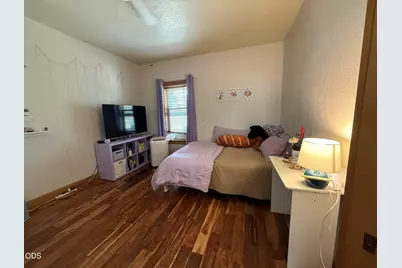 749 NW 8th Street, Redmond, OR 97756 - Photo 5
