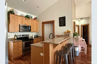 749 NW 8th Street, Redmond, OR 97756 - Photo 13