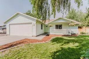 2635 NE Yellowpine Rd, Prineville, OR 97754 - Photo 45