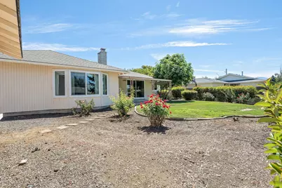 570 Maaike Drive, Medford, OR 97504 - Photo 19