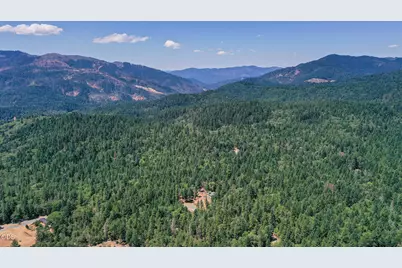 1160 Crow Road, Merlin, OR 97532 - Photo 45