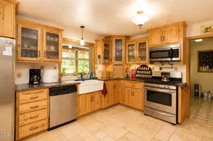 1160 Crow Rd, Merlin, OR 97532 - Photo 15