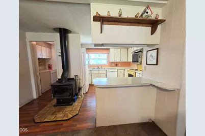 2200 NE Highway 20 #UNIT 10, Bend, OR 97701 - Photo 13