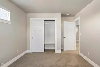 2755 SW Greens Boulevard #APT 17, Redmond, OR 97756 - Photo 31