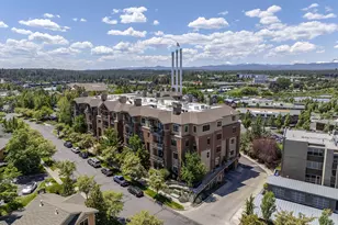 363 SW Bluff Dr, Bend, OR 97702 - Photo 41