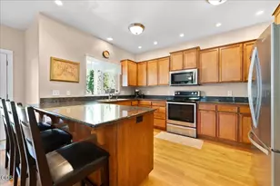 1073 Cathedral Way, Central Point, OR 97502 - Photo 11