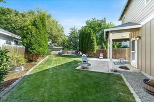 1073 Cathedral Way, Central Point, OR 97502 - Photo 37