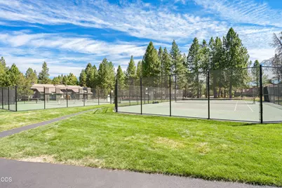 57369 Lake Aspen Court, Sunriver, OR 97707 - Photo 35