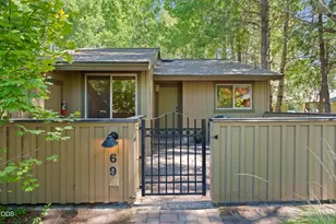 57369 Lake Aspen Ct, Sunriver, OR 97707 - Photo 1