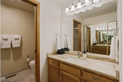 57369 Lake Aspen Court, Sunriver, OR 97707 - Photo 21