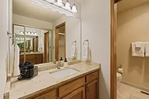 57369 Lake Aspen Ct, Sunriver, OR 97707 - Photo 25