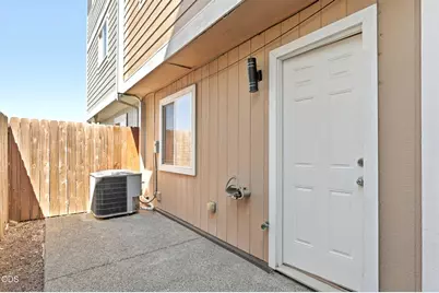 7869 Jacqueline Way, White City, OR 97503 - Photo 15