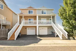 7869 Jacqueline Way, White City, OR 97503 - Photo 1