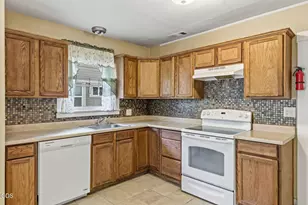 315 King St, Medford, OR 97501 - Photo 15