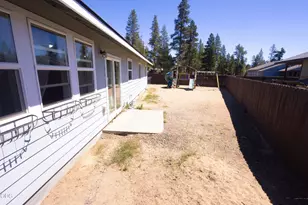 52470 Medill Ct, La Pine, OR 97739 - Photo 3